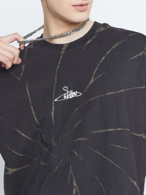Skidlers Graphic Printed Semi-oversized Drop-Shoulder Sleeves Cotton T-shirt